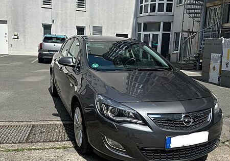 Opel Astra 1.4 Turbo Sport *140PS*