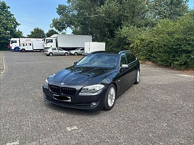 BMW 520d Touring F11 - Navi, Vollleder, Bi Xenon