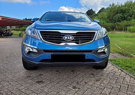 Kia Sportage 2.0 CRDi 4WD Attract Attract