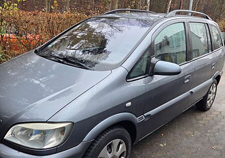 Opel Zafira 1.8 16V -