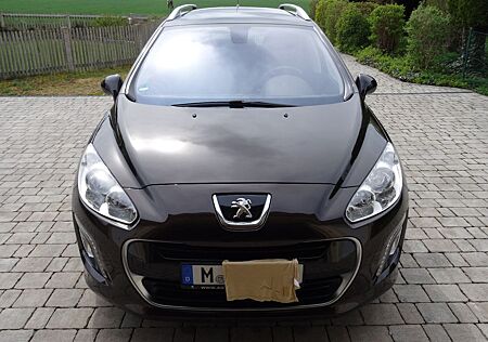 Peugeot 308 SW Allure 155 THP Allure TÜV/KD neu, 1. Hd.