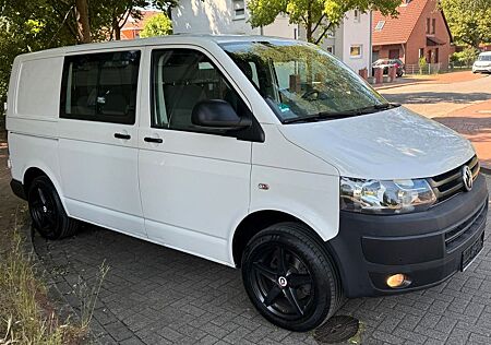 VW T5 Caravelle Volkswagen Transporter