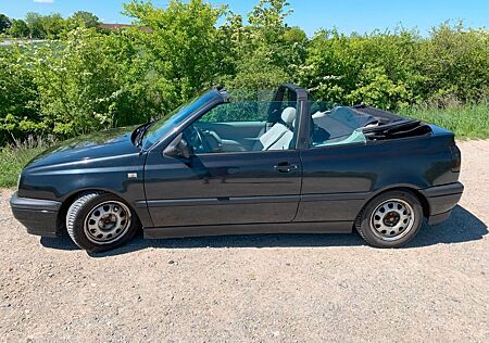 VW Golf Volkswagen 1.8 Standard