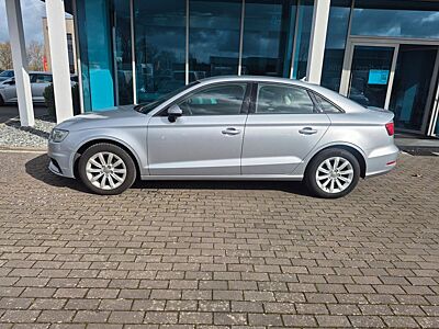 Audi A3 Limousine attraction 2.0 TDI Navi Bi-Xenon