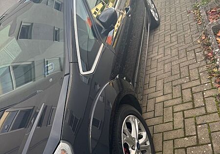 Ford S-Max 2,2 TDCi 147kW DPF Titanium S Titanium S