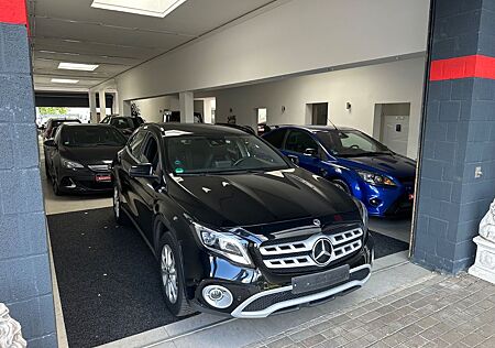Mercedes-Benz GLA 220 GLA -Klasse CDI Edition 1
