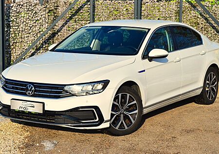 VW Passat Volkswagen Lim. GTE