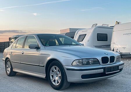 BMW 520i Lim.*Klimaautomatik*Sauber*