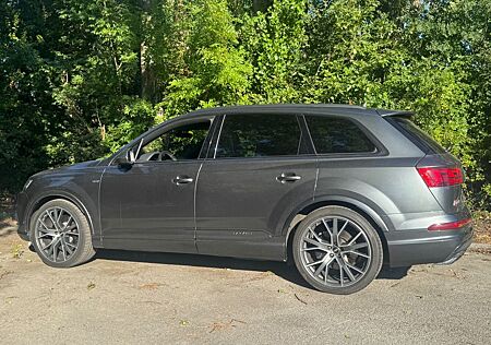 Audi SQ7 4.0 TDI quattro tiptronic -