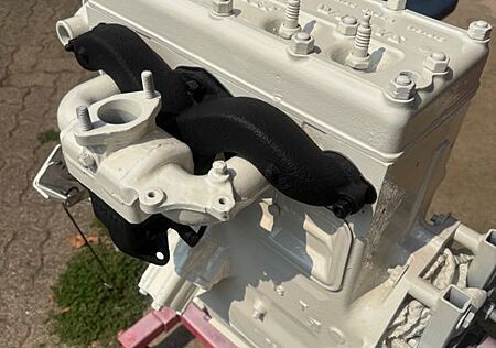 Jeep Willys L134 Motor, komplett überholt, grundiert