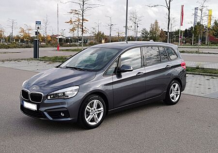 BMW 2er 220 Gran Tourer 220i Steptronic Sport Line S...