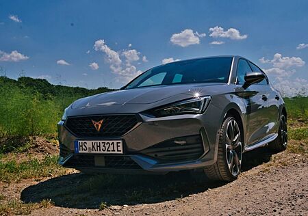 Cupra Leon e-HYBRID VZ DSG, 245 PS, Vollausstattung