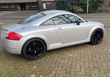 Audi TT 8n