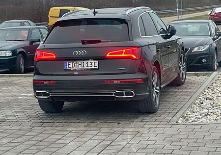 Audi Q5 TFSIe S tronic quattro-Luftfederung, Akustik