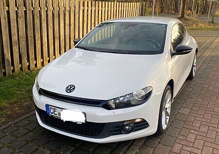 VW Scirocco Volkswagen 1.4 TSI DSG -