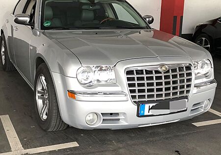 Chrysler 300C 3.5 V6 Autom. -