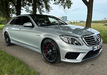 Mercedes-Benz S 63 AMG 4MATIC L Exklusiv Paket AMG Drivers