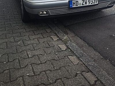 Mercedes-Benz E 280 V6 Heckantrieb sehr gepflegtes Fahrzeug