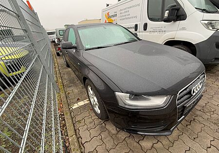 Audi A4 Avant, 3.0 TDI, S line, 1A-Zustand
