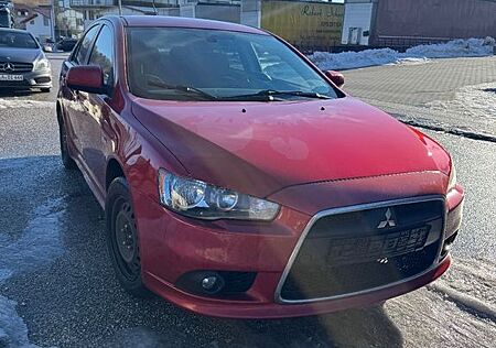 Mitsubishi Lancer Sportback Intense