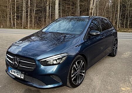 Mercedes-Benz B 200 d DCT -Widescreen - AMG Felgen-TÜV 10/27