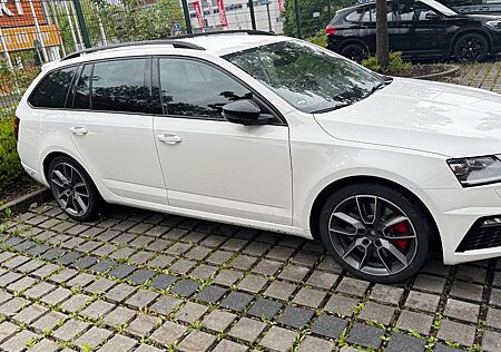 Skoda Octavia 2.0 TSI DSG RS 230 Combi RS