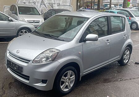 Daihatsu Sirion 1.3 NUR 60000KM TÜV NEU KLIMA