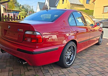 BMW M5 E39 IMOLA RED