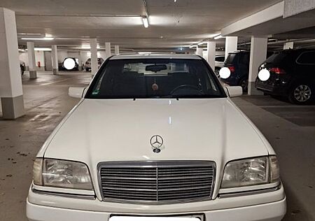 Mercedes-Benz C 180 ELEGANCE Elegance