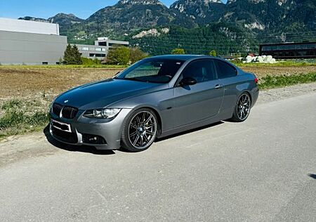 BMW 325d Coupé Aut. M-Paket