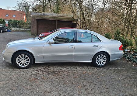 Mercedes-Benz E 280 4MATIC ELEGANCE Elegance