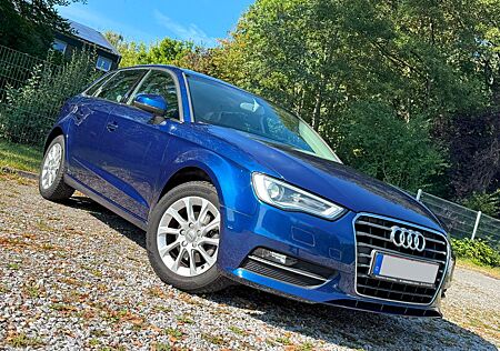 Audi A3 Sportback ambition|XENON*NAVI*LEDER*TOPZST*