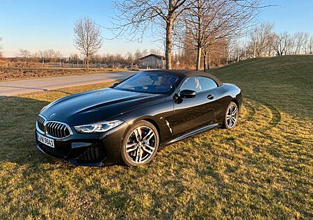 BMW 840i Cabrio - Luxusausstattung
