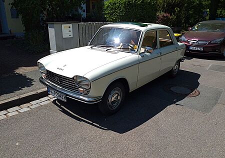 Peugeot 204