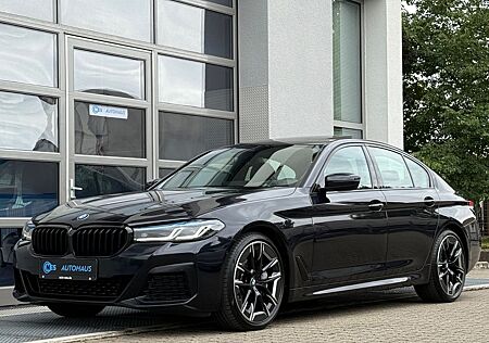 BMW 540d xD*M SPORT*GLASDACH*HARMAN*LASER*KAM*KEY*20