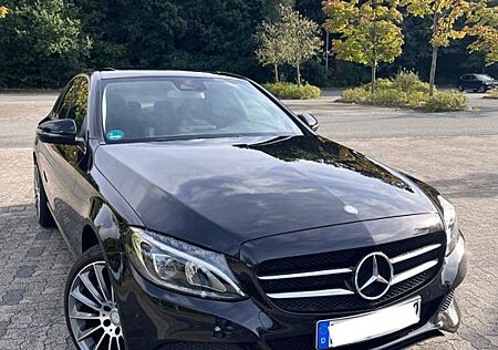 Mercedes-Benz C 250 d 4MATIC AVANTGARDE Kamera Spur TotW LED
