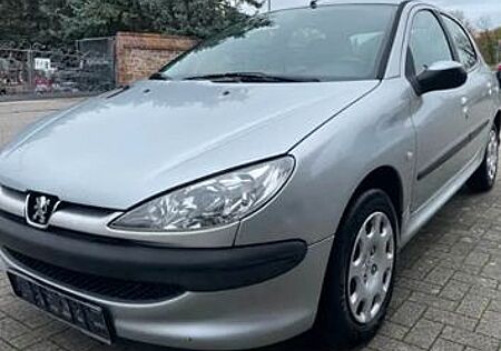 Peugeot 206 Petit Filou 75 Petit Filou