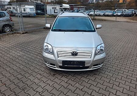 Toyota Avensis Executive 2.0 /Xenon/SHZ/Tüv Neu