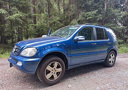 Mercedes-Benz ML 270 CDI -