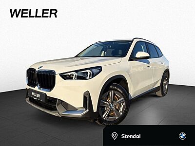 BMW X1 xDrive23d AHK LCPr DA+ PA+ HUD ACC 360 AdpLED
