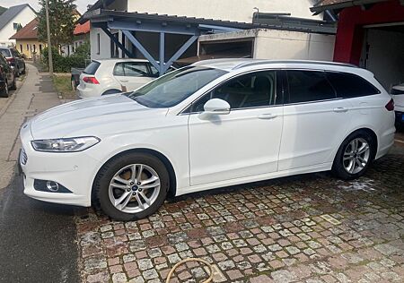 Ford Mondeo 2,0 EB 149kW Titanium Turnier Auto Ti...