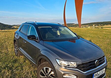 VW T-Roc Volkswagen 1.5 TSI DSG