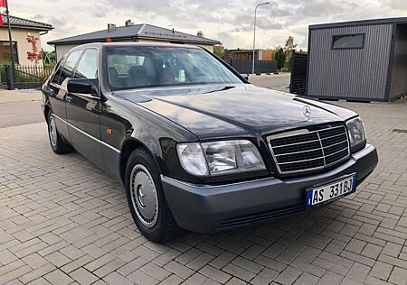 Mercedes-Benz S 280 W140