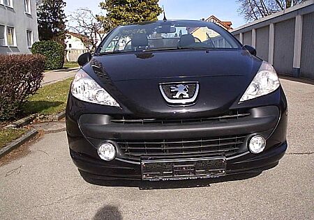 Peugeot 207 CC 120 VTi CABRIO in schwarzmetallic KLIMA