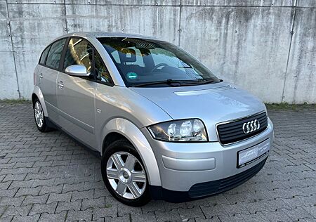 Audi A2 1.4l*2.Hand*KlimaA.*AHK*Scheckheft*Zahnriemen