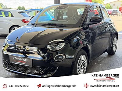 Fiat 500e ACTION CARPLAY SHZ NAVI DAB+ BLUETOOTH LED