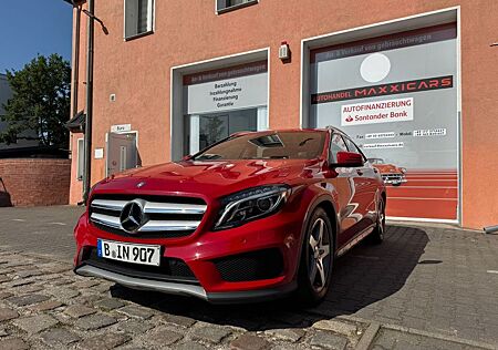 Mercedes-Benz GLA 200 GLA -Klasse AMG Line Xenon Navi