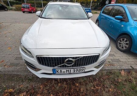 Volvo V90 D4 Momentum Geartronic Momentum
