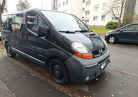 Renault Trafic 140 dci Camper Van