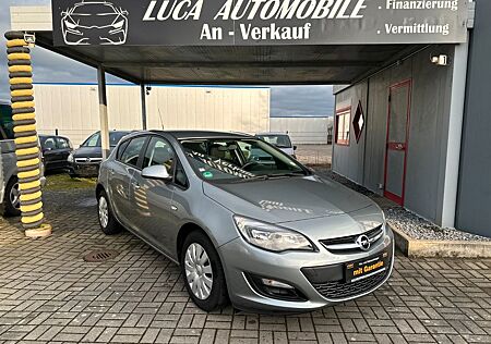 Opel Astra J Lim. 5-trg. Selection